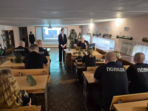 Бінарне заняття з безпеки при поводженні з вибухонебезпечними предметами Фото 1