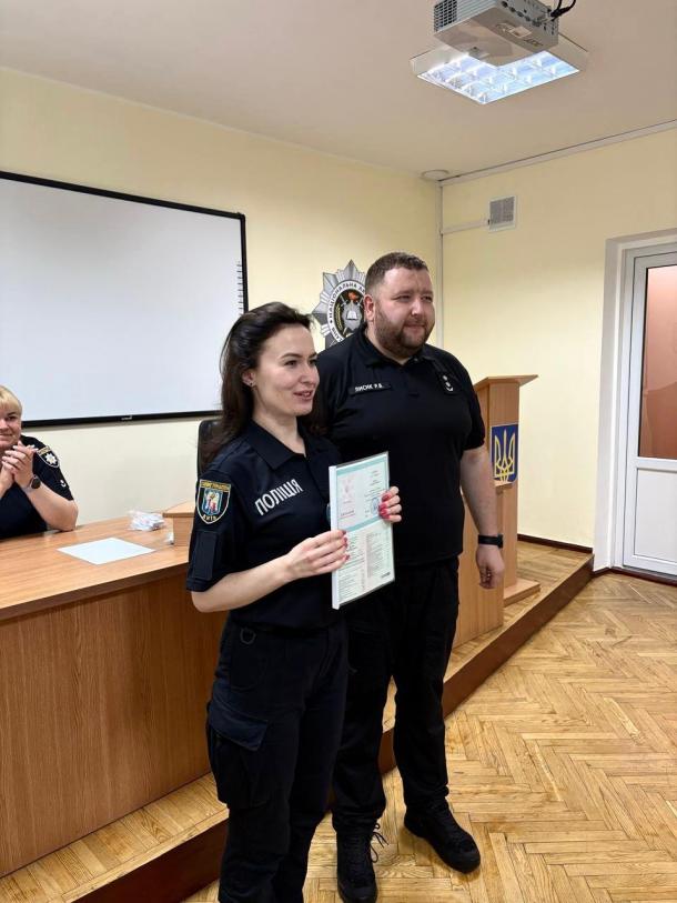 Урочистий випуск поліцейських підрозділів особливого призначення в КЦППП «Академія поліції» Фото 5
