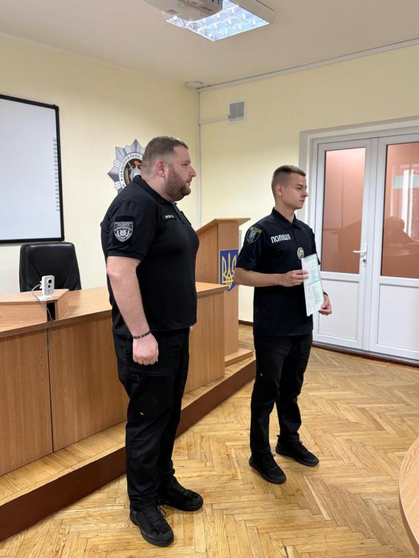Урочистий випуск поліцейських підрозділів особливого призначення в КЦППП «Академія поліції» Фото 6