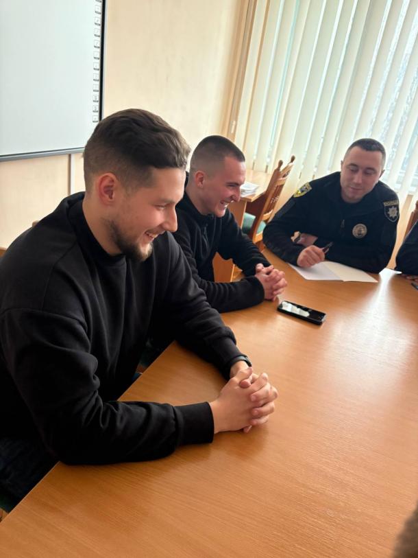 Практичний досвід випускників «Академії поліції» – важливий елемент професійної підготовки майбутніх поліцейських Фото 2