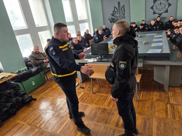 Бінарне заняття на тему ключові аспекти роботи психологів ДСНС Фото 3