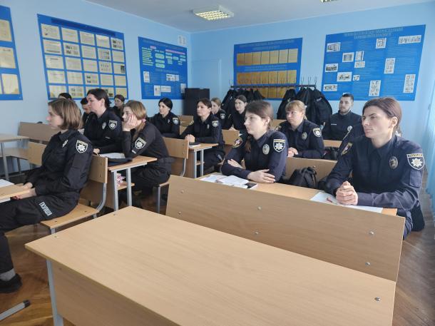 Практичне заняття щодо протидії стресу Фото 1