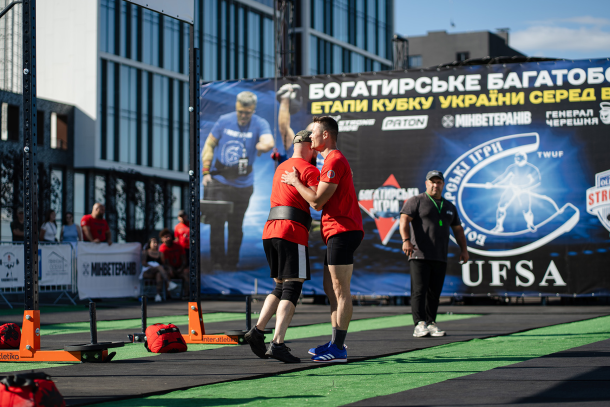 Викладач КЦСПП посів 1 призове місце 4 етапу кубку України з богатирського багатоборства серед ветеранів Фото 1