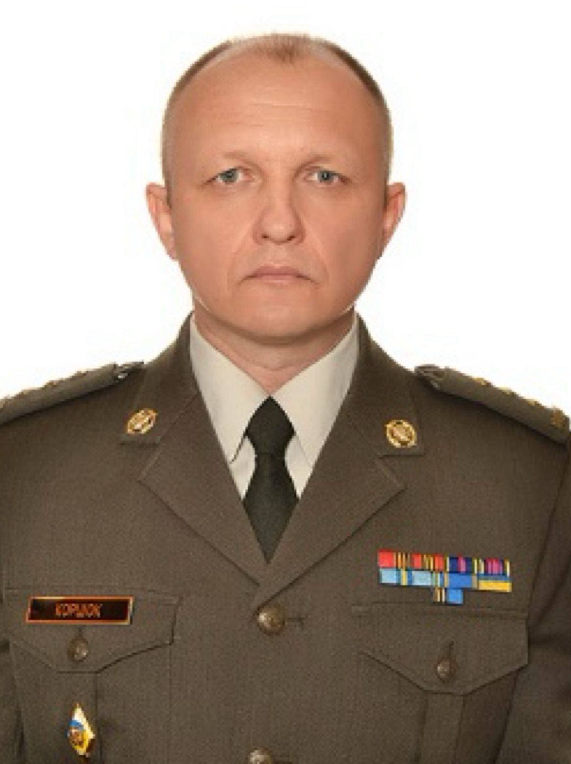 Емблема 600